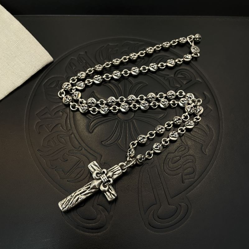 Ch*0me He**ts necklaces
